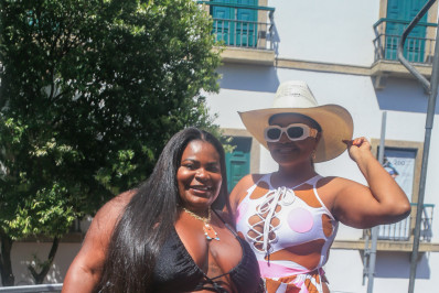 Jojo Todynho e Gaby Amarantos curtem Bloco da Lexa, no Centro do Rio