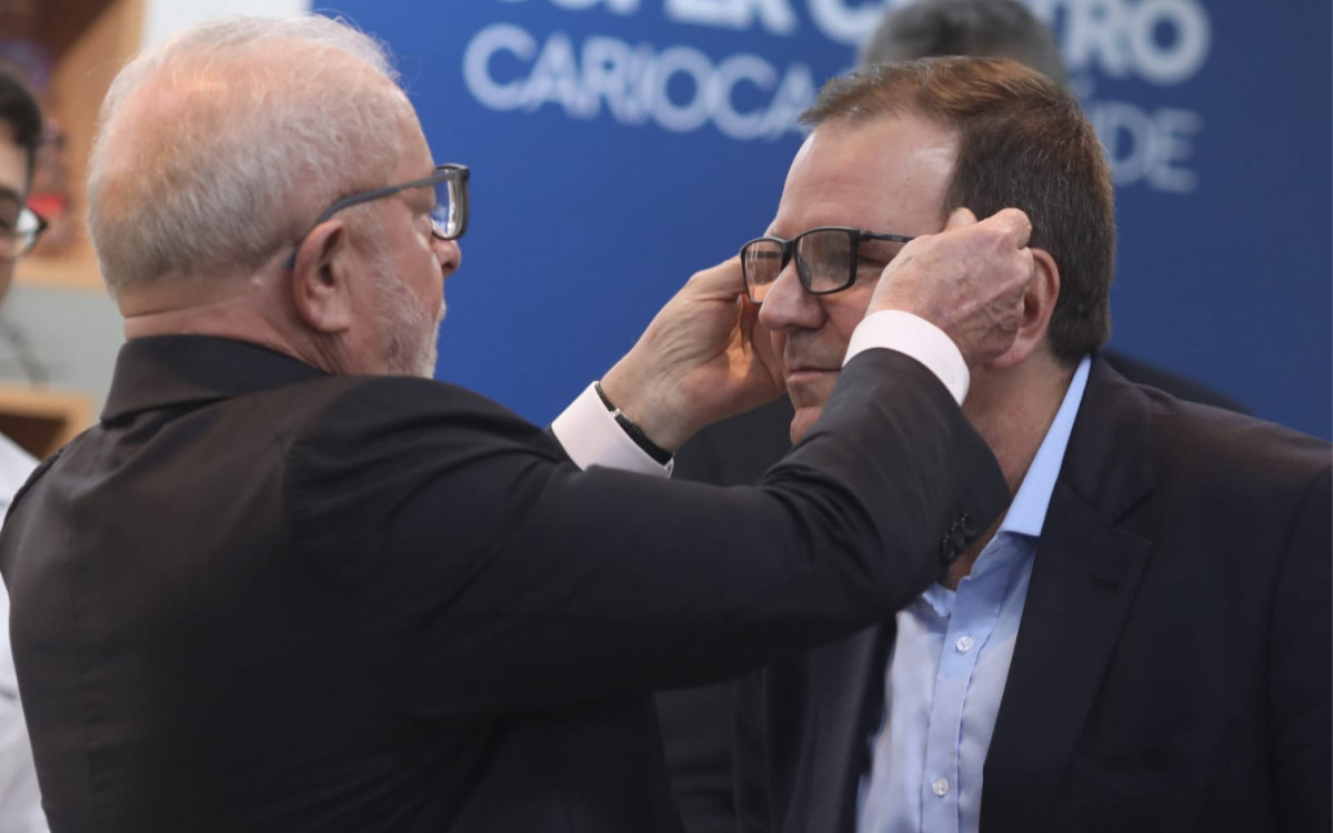 Inaugura&ccedil;&atilde;o de dois novos pr&eacute;dios do Super Centro Carioca de Sa&uacute;de contou com a presen&ccedil;a do presidente Lula