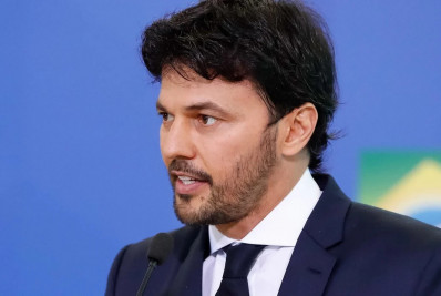 Comissão libera ex-ministros para atuar na iniciativa privada sem quarentena