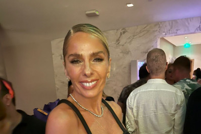 De férias da Record TV, Adriane Galisteu cumpre agenda intensa no Rio