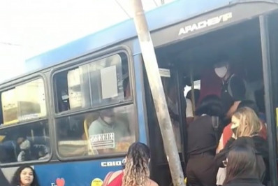 Paralisação de ônibus afeta mais de 40 linhas em SP
