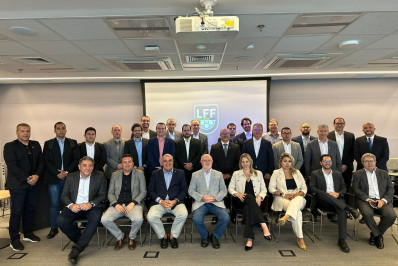 Clubes da Liga Forte assinam contrato de até R$ 4,8 bilhões pelo Brasileirão