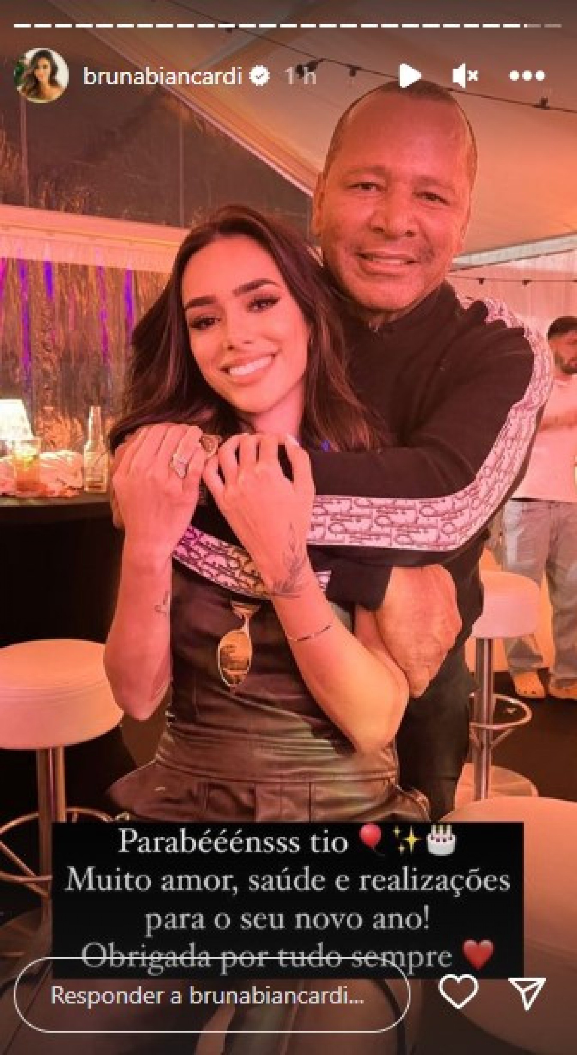 Bruna Biancardi comemora aniversário de Neymar e do sogro - Reprodução Internet