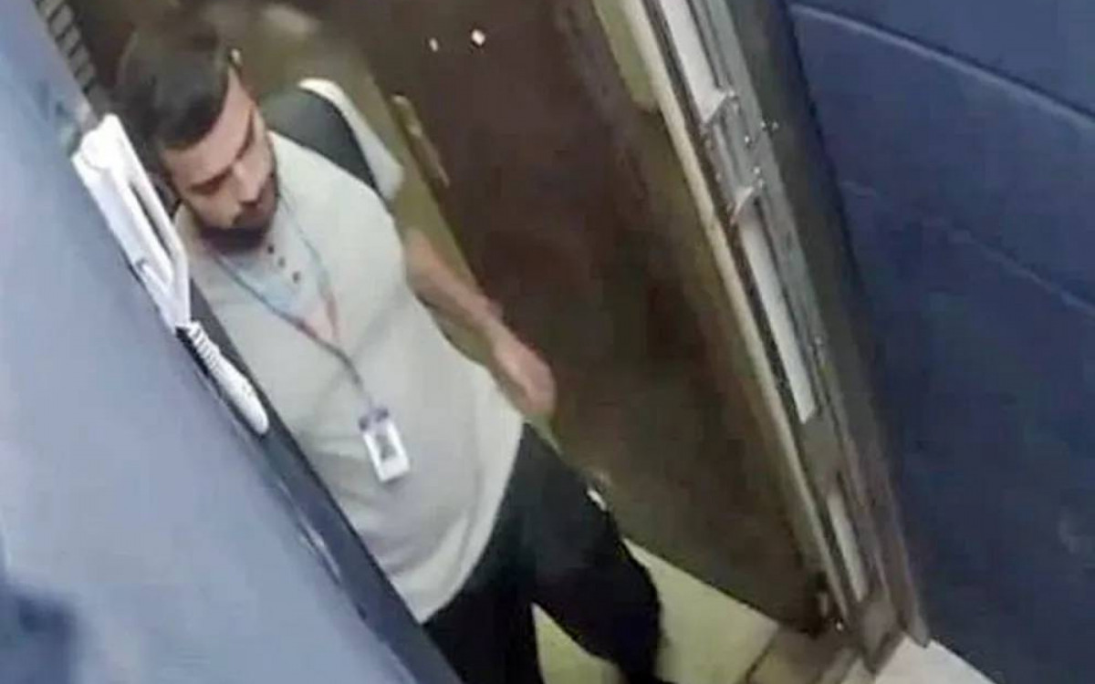 Victor foi visto pela última vez no elevador do prédio em que reside - Rede Social