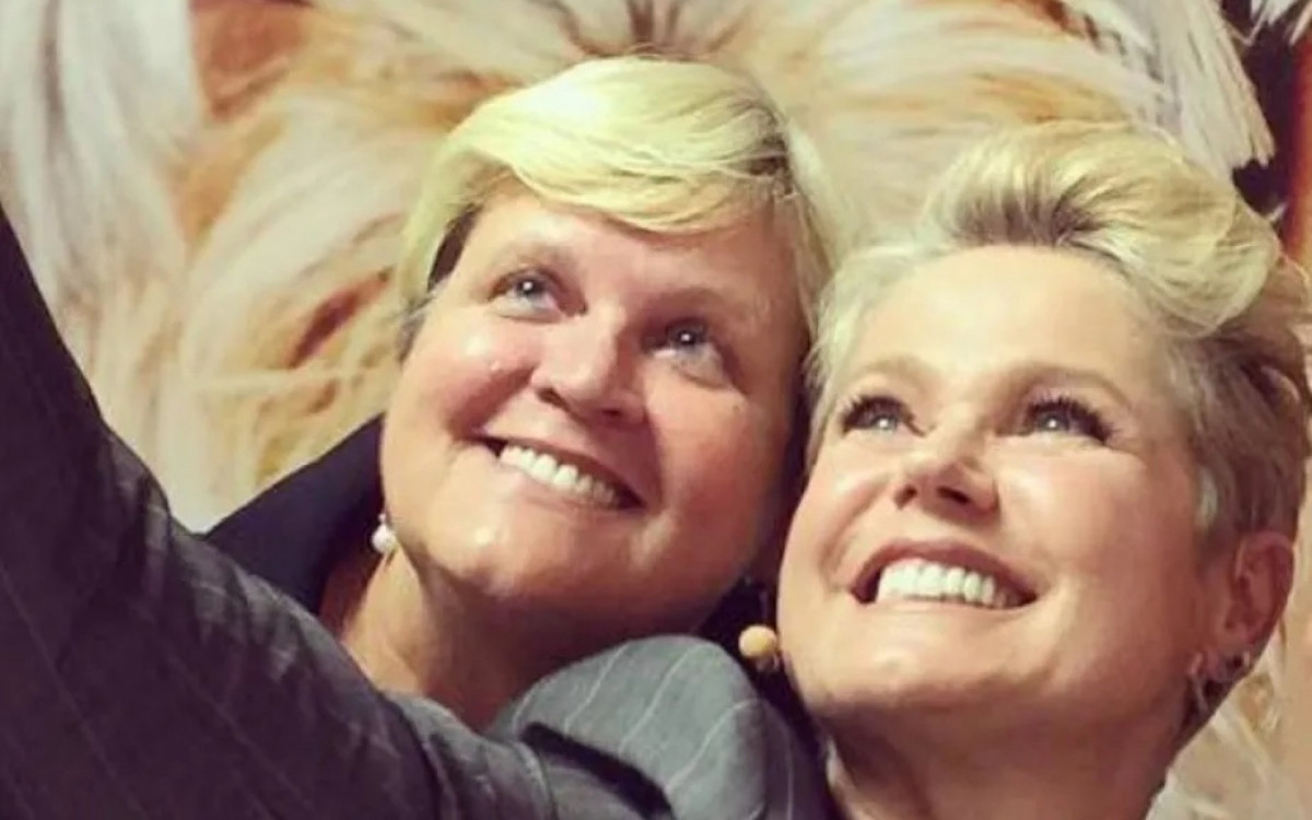 Mara Meneghel e Xuxa Meneghel