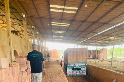 Olarias da Baixada Campista são notificadas para adequação de equipamentos e por divergência em licenças