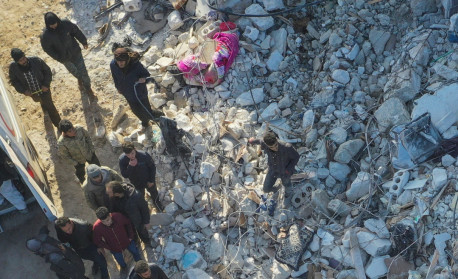 Um terremoto de magnitude 7.8 atingiu a Turquia, perto da fronteira com a S&iacute;ria, na segunda-feira, 6 - AFP