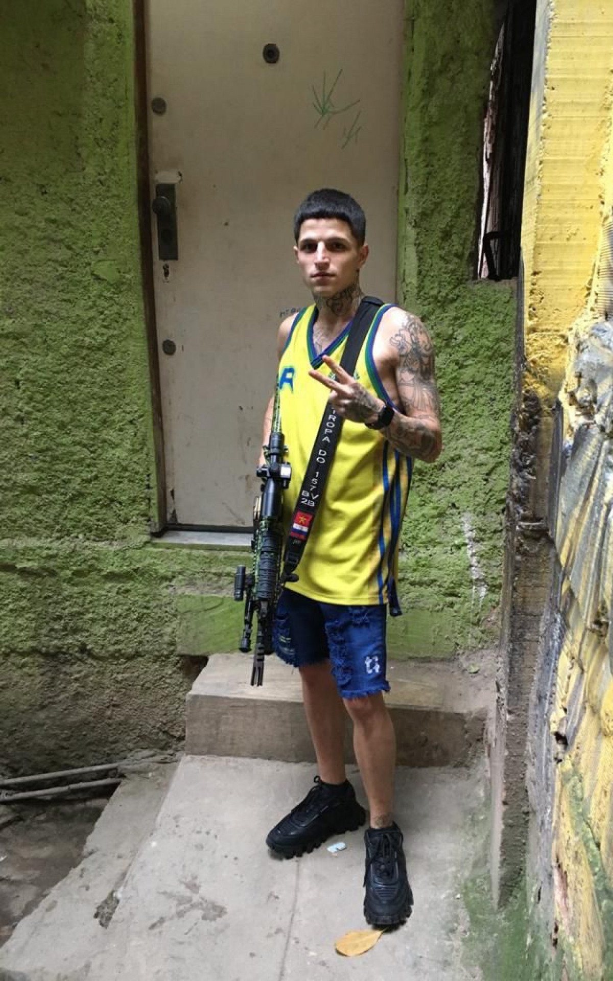 Segurança do chefe do tráfico da Rocinha é preso na Zona Oeste do Rio, Rio  de Janeiro