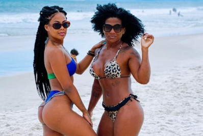 Mãe de Marvvila exibe corpão e faz sucesso nas redes sociais