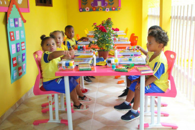 Prefeitura de Araruama inaugura nova unidade da Casa Creche