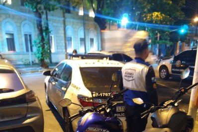 PMs do Segurança Presente prendem suspeitos de roubo de moto na RO