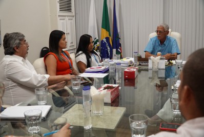 Prefeito de São Gonçalo amplia atendimento em unidades hospitalares