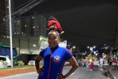 Vic Mackel é a mais nova musa da Inocentes de Belford Roxo