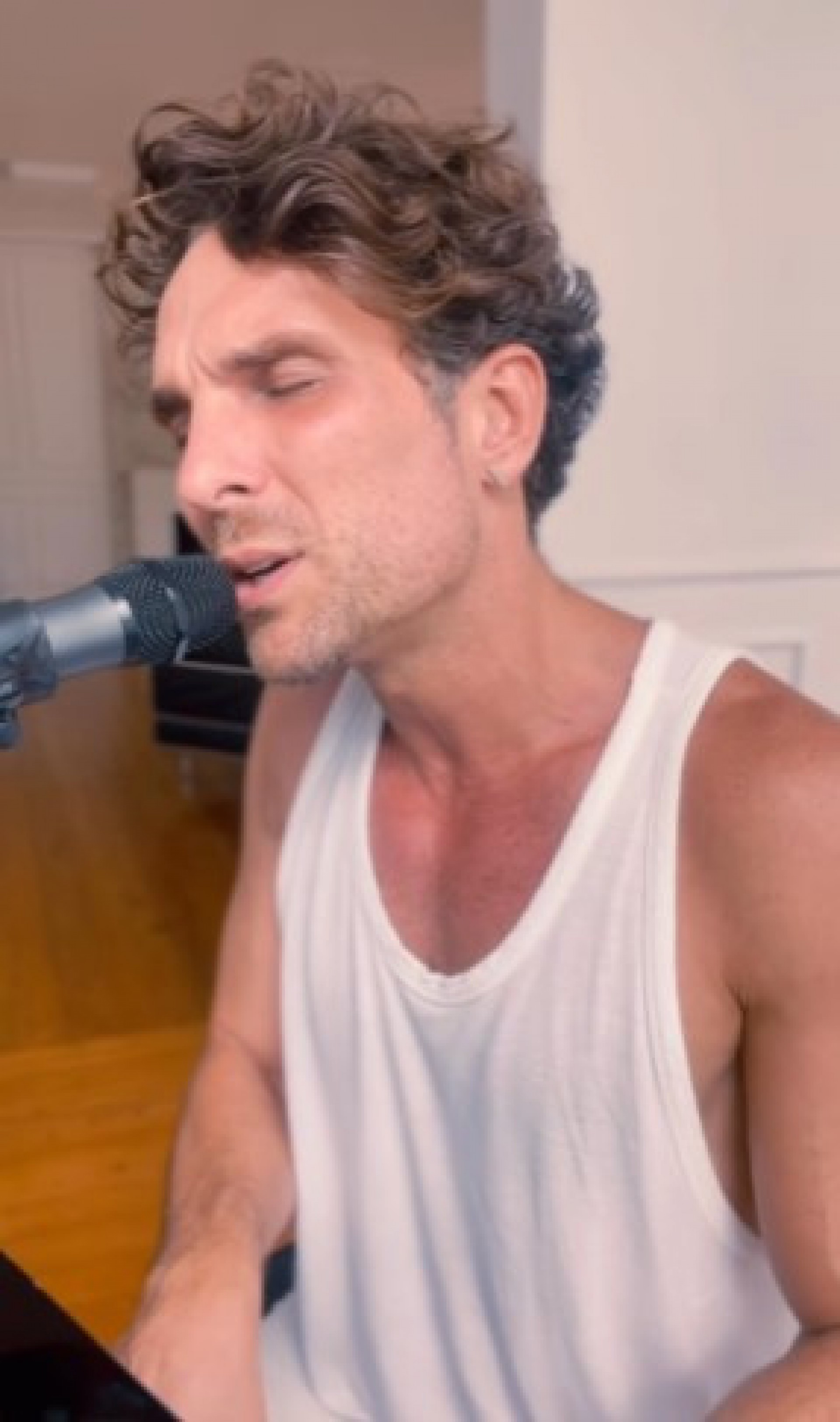 Igor Rickli dedica música para esposa Aline Wirley - Reprodução Internet