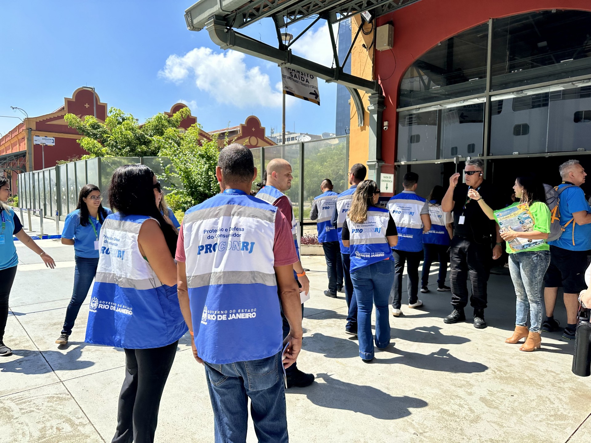 Poder&atilde;o ser negociadas com descontos d&iacute;vidas com bancos e concession&aacute;rias de &aacute;gua, g&aacute;s, energia el&eacute;trica, e do setor de telecomunica&ccedil;&otilde;es - Divulga&ccedil;&atilde;o / Procon-RJ