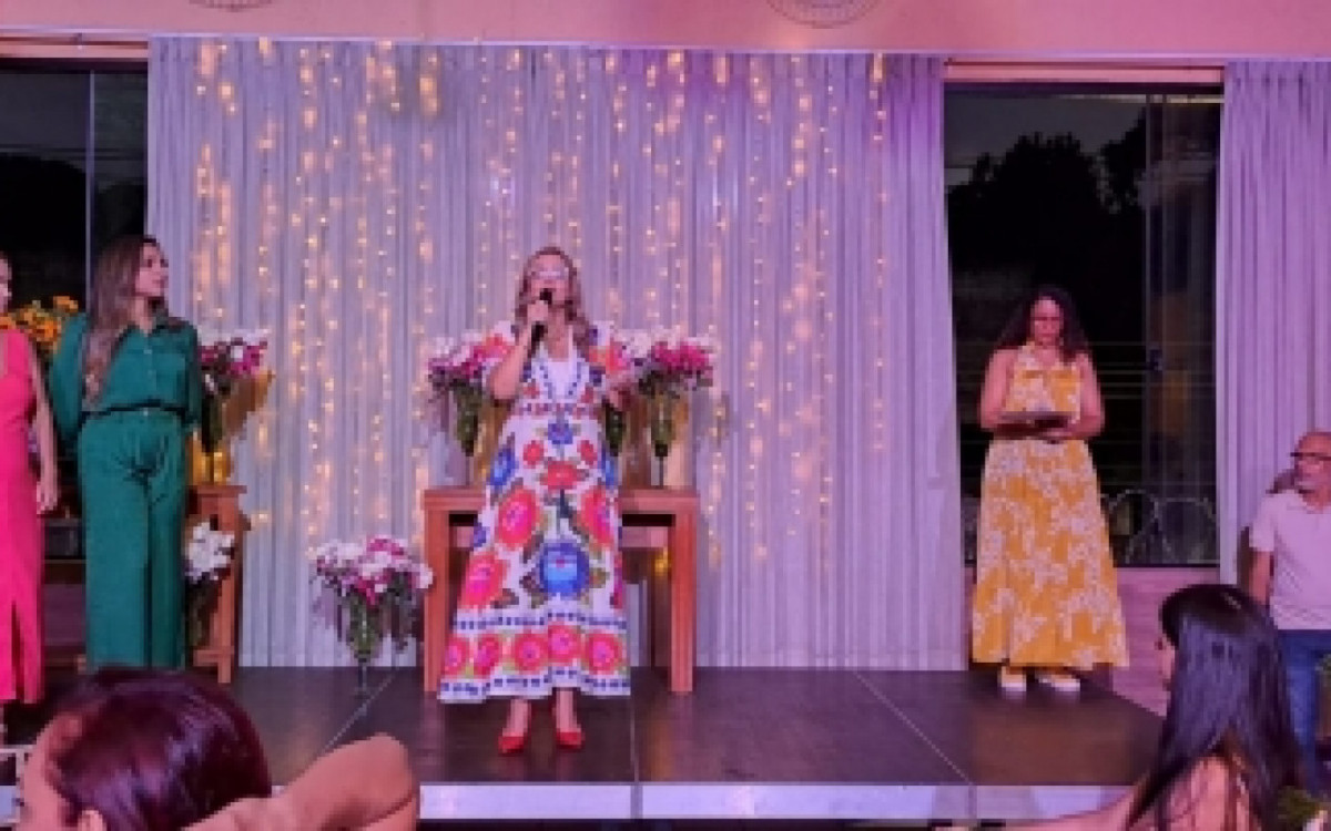 Caxias realiza cerim&ocirc;nia de posse para novos diretores das escolas municipais