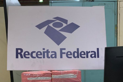 Receita Federal apreende R$ 500 mil em drogas nos Correios do Rio