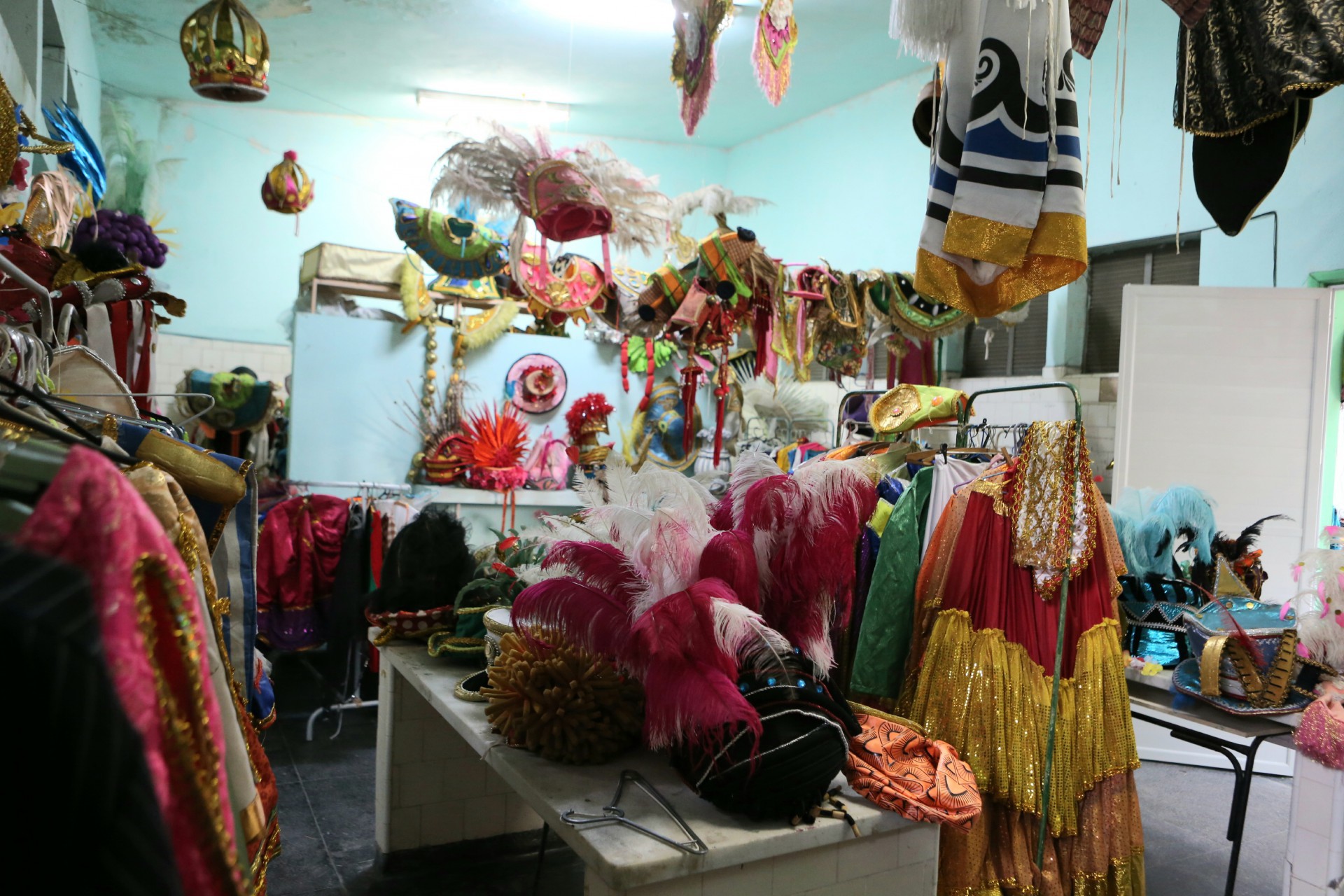 Barrac&atilde;o do bloco Loucura Suburbana - Cleber Mendes/ Ag&ecirc;ncia O Dia