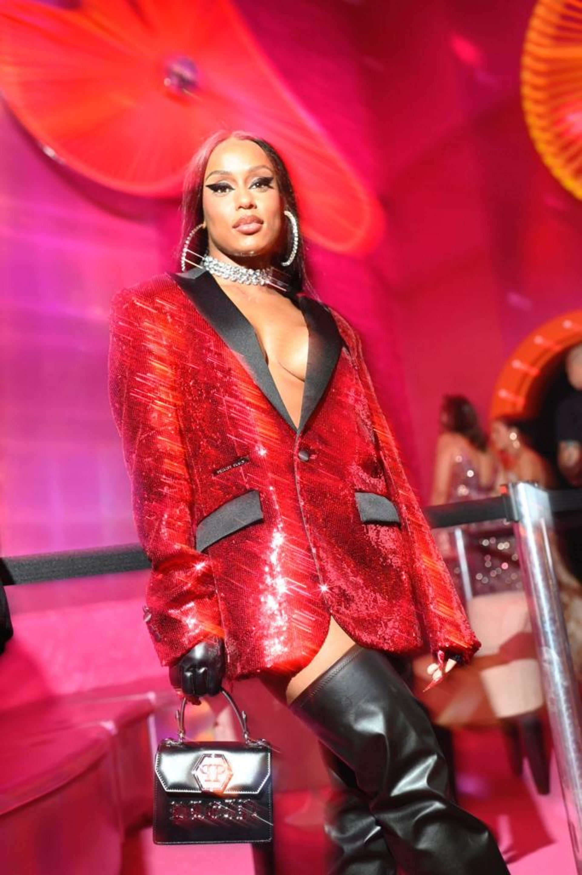 Sabrina Sato - Leca Novo