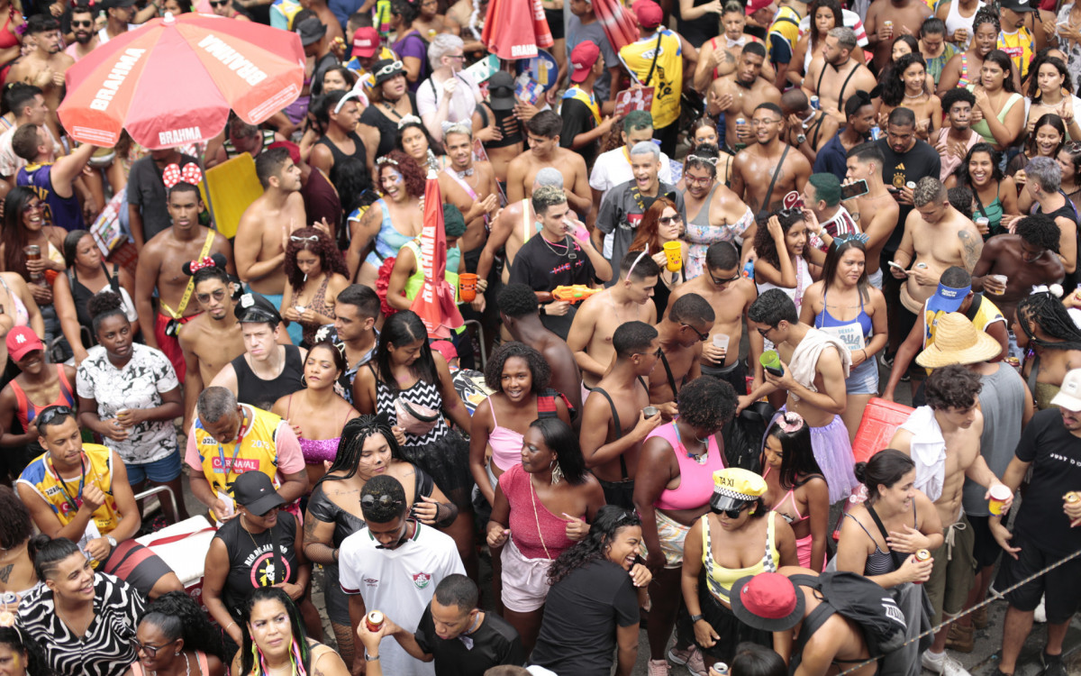 Bloco Carrossel de Emoções - GABRIEL MONTEIRO