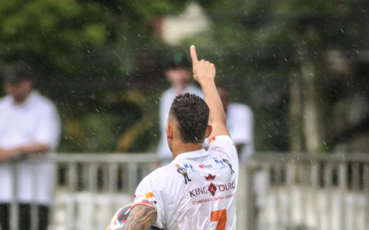 Camisa 7, Pablo Thomaz deu início à reação do time do Sul Fluminense