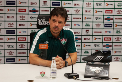 Diniz exalta gol de Cano, do Fluminense: 'Antológico, vai ficar marcado na história do futebol brasileiro'