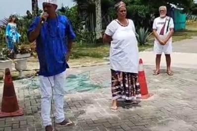 Lideranças religiosas realizam ato de repúdio ao vandalismo à imagem de Iemanjá em Saquarema