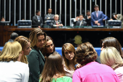 Bancada feminina no Senado quer cota para mulher na Mesa Diretora