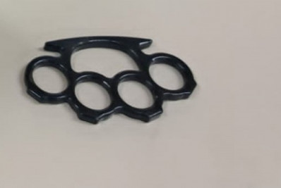 PM detém 10 torcedores e apreende soco inglês nos arredores do Maracanã