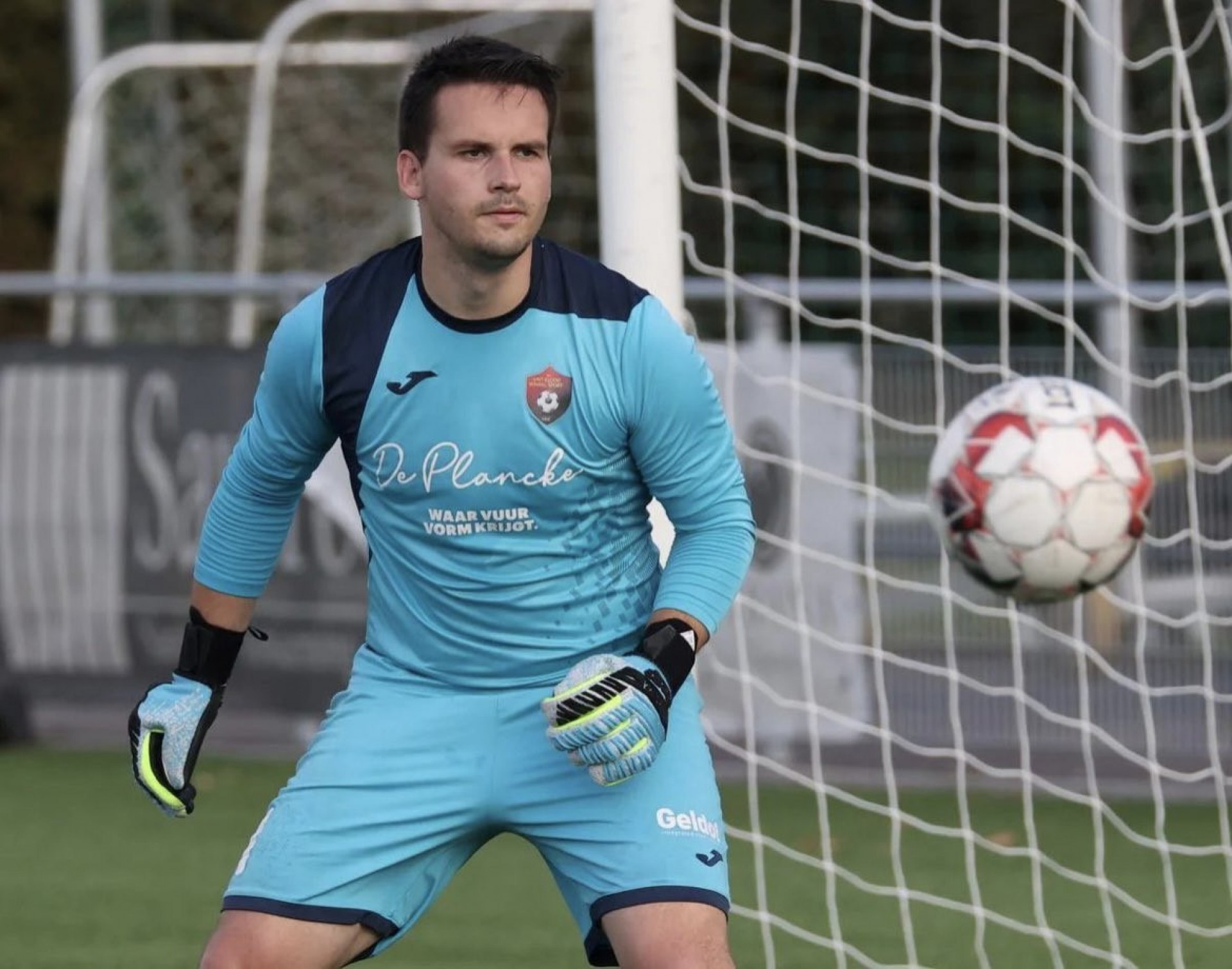 Arne Espeel, goleiro de 25 anos do Winkel Sport B - Foto: Reprodução/Twitter