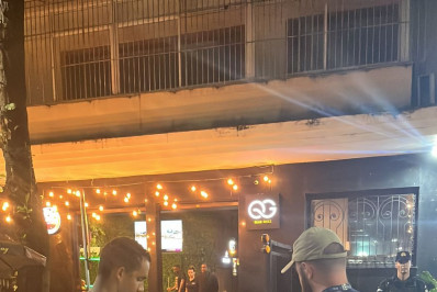 Prefeitura multa bares em R$ 15 mil por ocupação irregular das calçadas em Botafogo