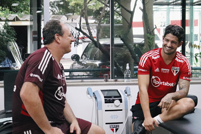 Alexandre Pato fará parte da recuperação de lesão no joelho no CT do São Paulo