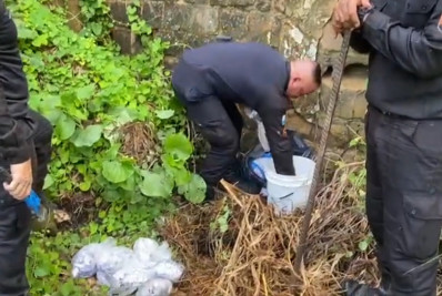 PM descobre esconderijo de drogas no Centro do Rio