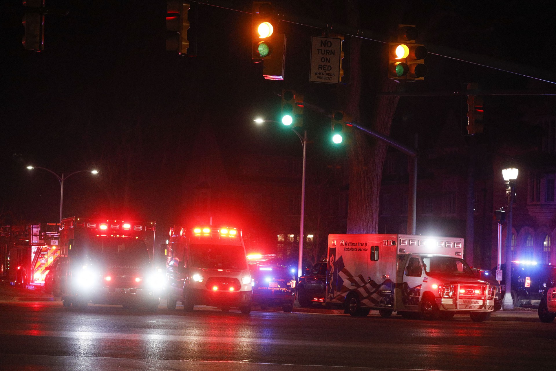 Ataque a tiros na noite de segunda-feira causou pânico entre alunos e professores da Universidade de Michigan  - AFP