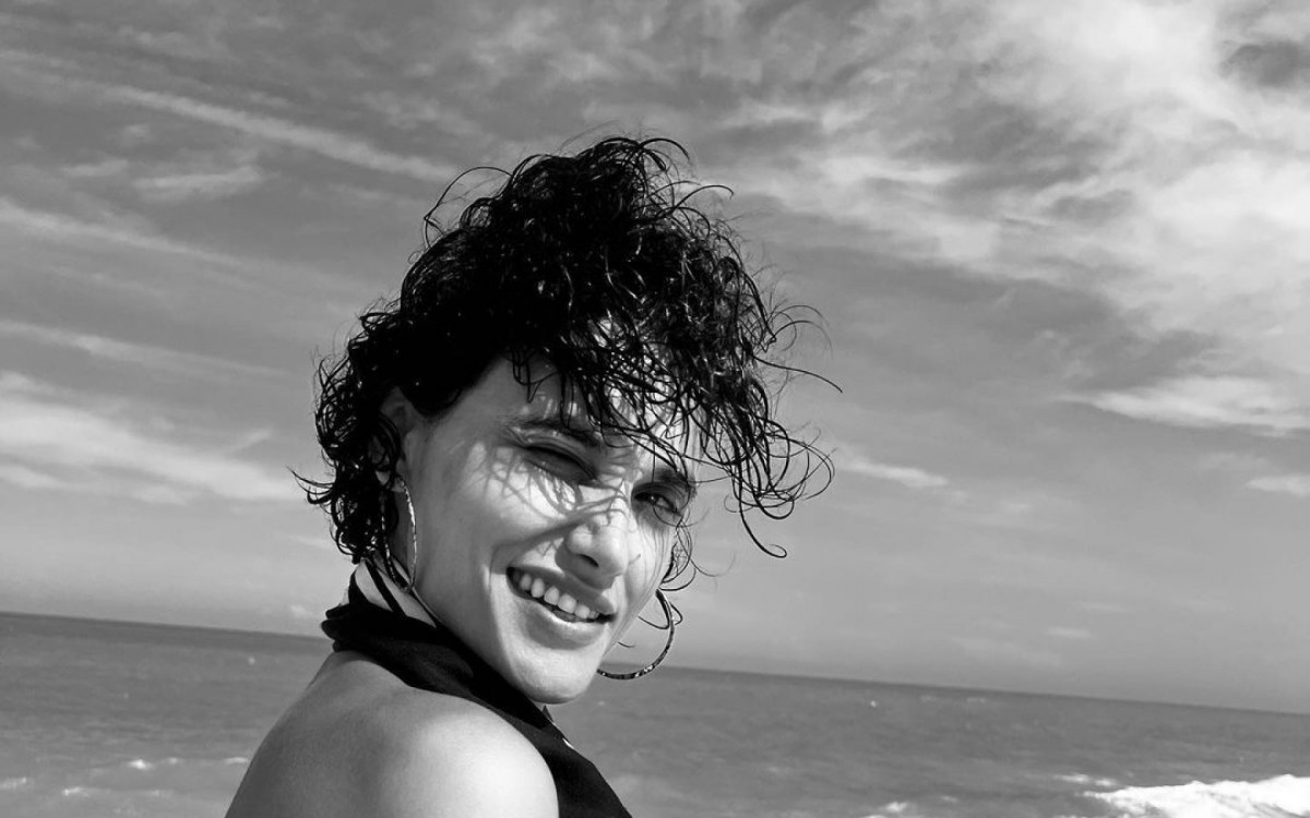 Alex Cunha e Debora Nascimento fazem viagem rom&acirc;ntica pela Bahia