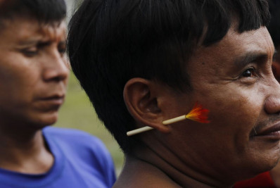 Saúde antecipa vacinação contra covid-19 em terra yanomami