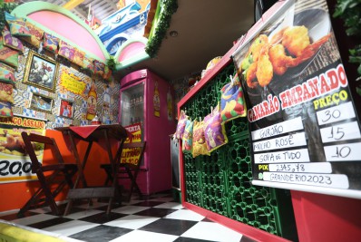 Confira quais escolas do Grupo Especial desfilam no domingo de Carnaval