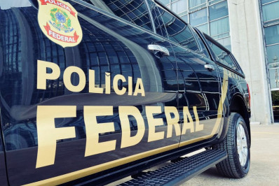 Polícia Federal deflagra operação para investigar comércio ilegal de armas