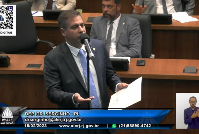 Entrega de Medalha Tiradentes ao rapper Emicida causa polêmica na Alerj