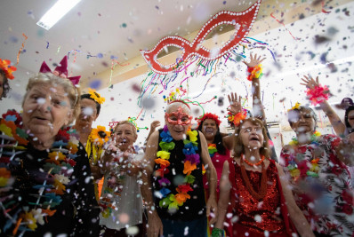 Volta Redonda promove Baile de Carnaval no Centro Dia de Alzheimer