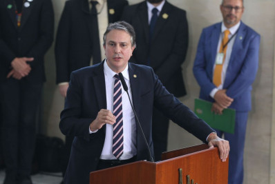 MEC retomará 4 mil obras em universidades e institutos federais