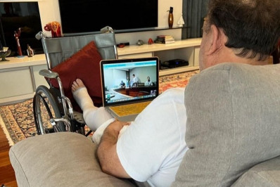 Ratinho recebe alta hospitalar e agradece mensagens de carinho