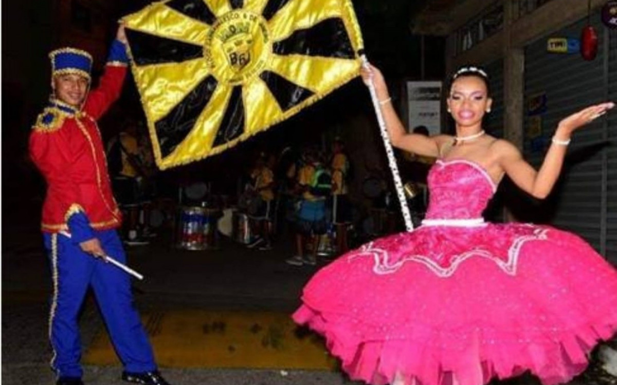 Bloco 6 de Janeiro comunidade do Morro do Carmo.