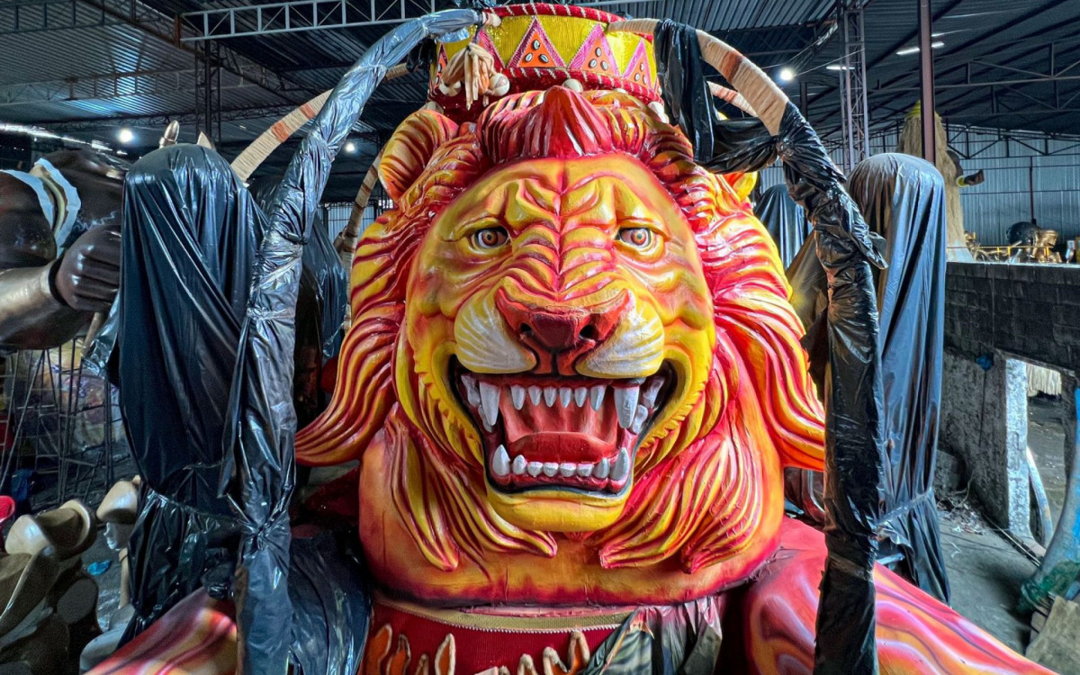 Unidos de Bangu apresenta enredo sobre Aganjú, qualidade do orixá Xangô - Divulgação