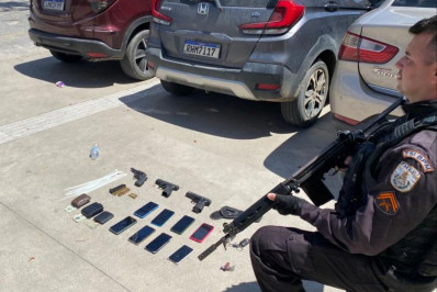 Integrantes de quadrilha de roubos de carga e residência são presos na Região dos Lagos