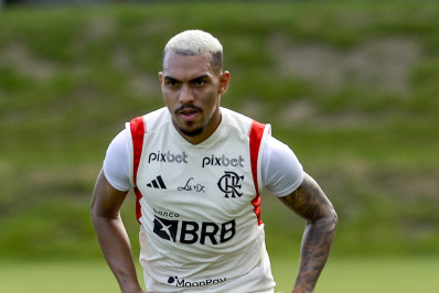 Com futuro indefinido no Flamengo, Everton Ribeiro entra na mira de clubes da Série A