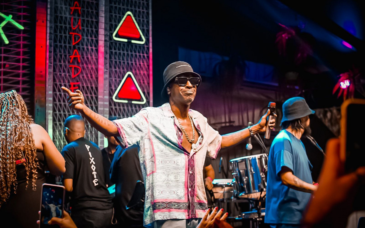 Pixote em show no Camarote Rio Praia
