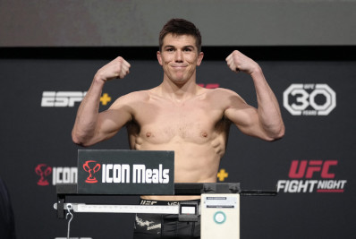 Lutador do UFC revela problema sexual após corte de peso: 'Meu p** nem funcionava'