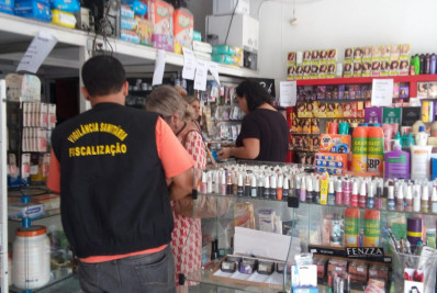 Vigilância Sanitária alerta sobre pomadas modeladoras de cabelo