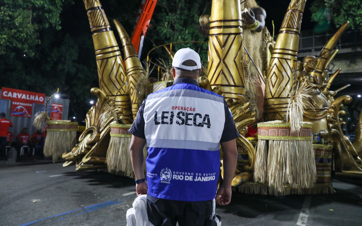 Lei Seca atua na Avenida - Divulgação